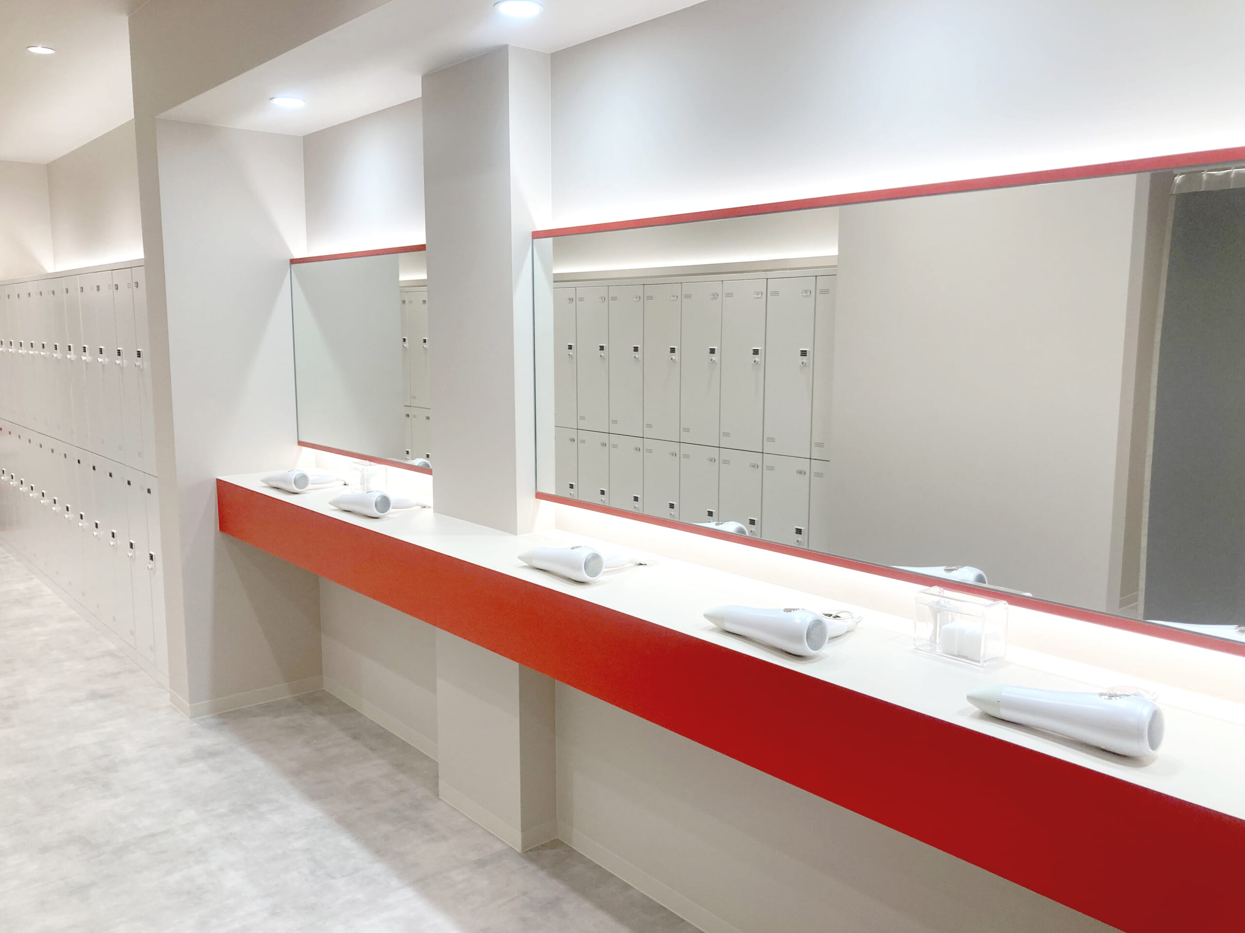 西熊本ジム写真：更衣室1